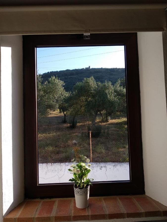 Casa Rural Ventanas A La Sierra Higuera De La Sierra  Bagian luar foto